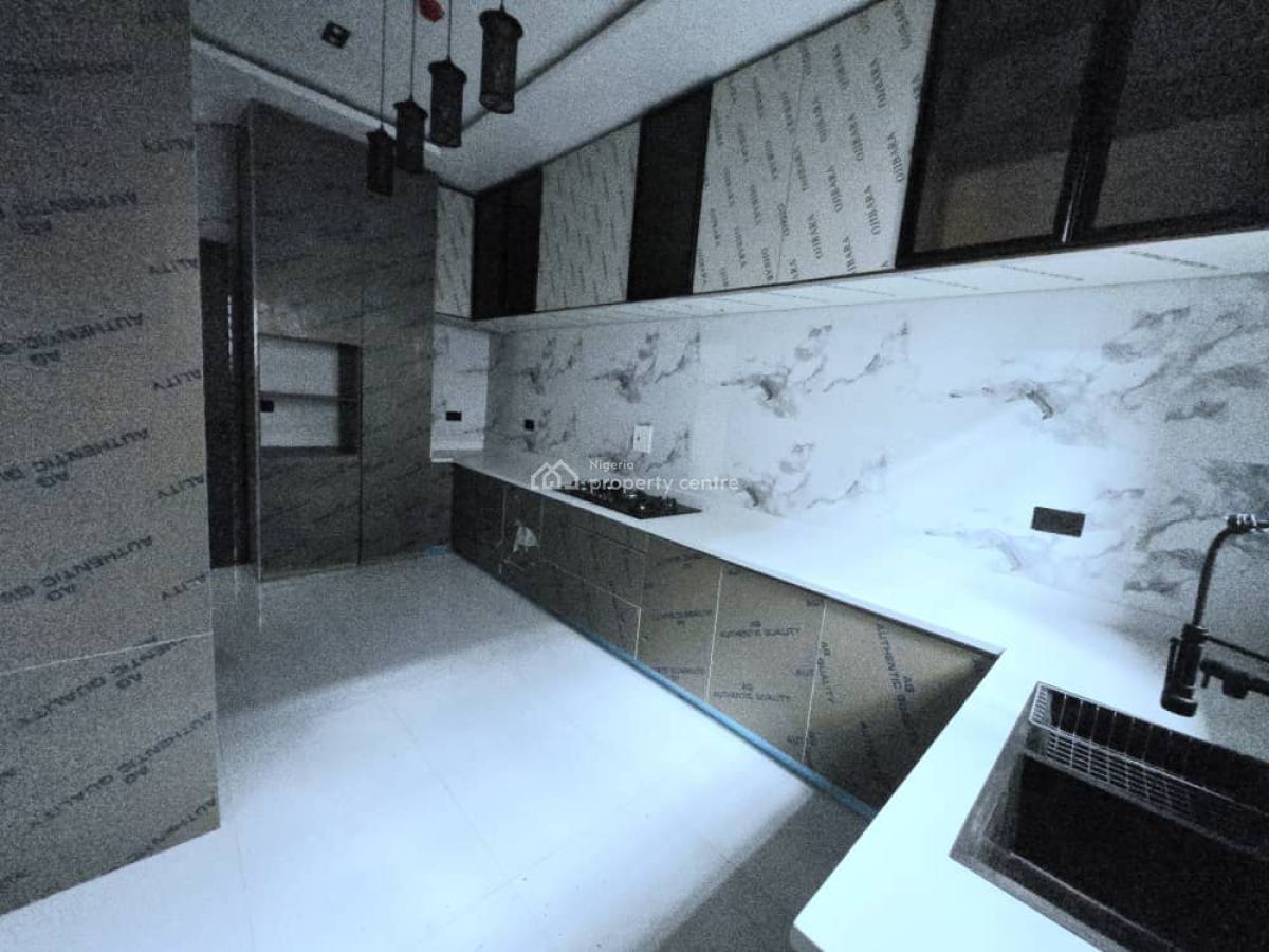 This Luxurious 4 Bedroom Terraced Duplex, Lekki Phase 1, Lekki, Lagos, Terraced Duplex for Sale