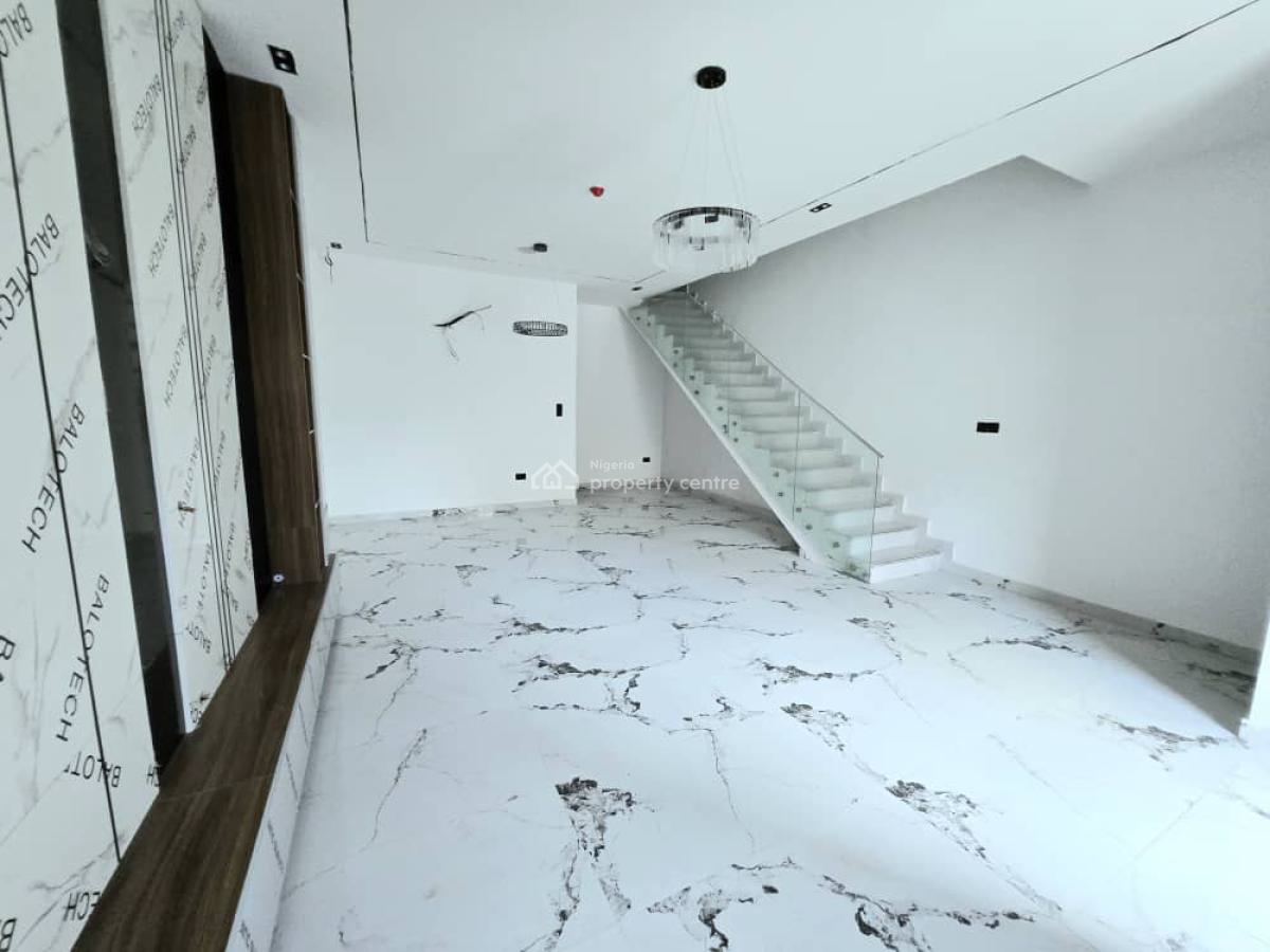 This Luxurious 4 Bedroom Terraced Duplex, Lekki Phase 1, Lekki, Lagos, Terraced Duplex for Sale