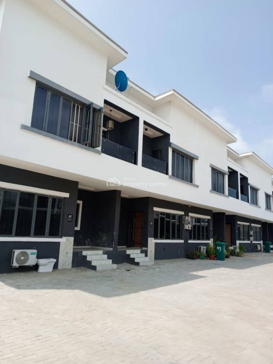 Serviced 4 Bedroom Duplex, Abraham Adesanya, Ogombo, Ajah, Lagos, Terraced Duplex for Rent