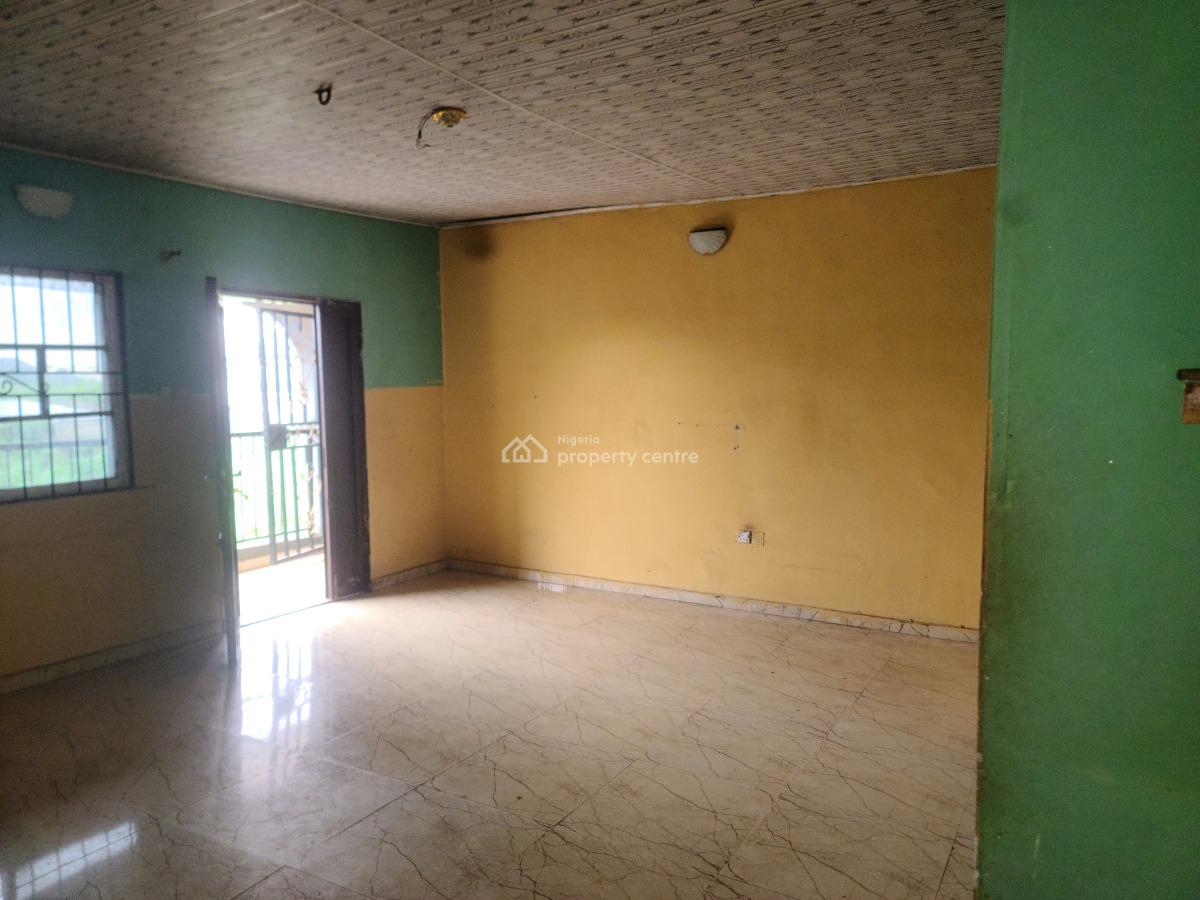 3 Bedroom Flat Upstairs, Laara, Igbe, Ikorodu, Lagos, Flat / Apartment for Rent