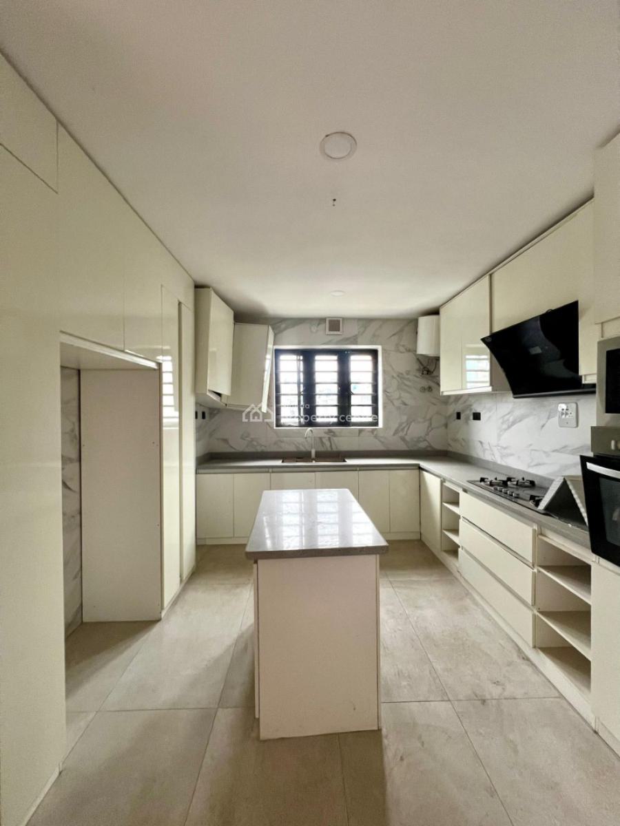Most Affordable 3 Bedroom Apartment, Lekki Phase 1, Lekki, Lagos, Flat / Apartment for Sale