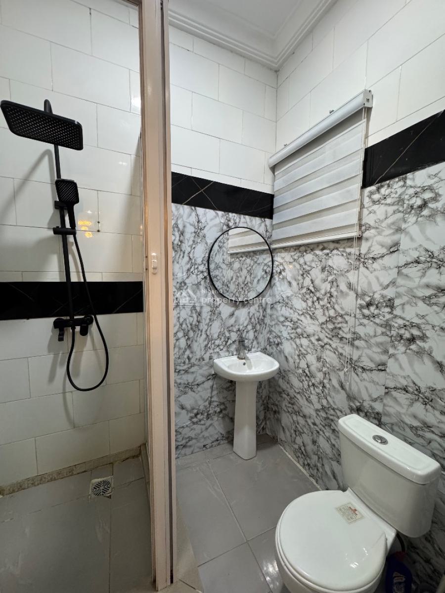 White Pearl 1bedroom Spacious Apartment, 10 Whitesands Street Elf Bus Stop Lekki Right, Lekki Phase 1, Lekki, Lagos, Mini Flat (room and Parlour) Short Let