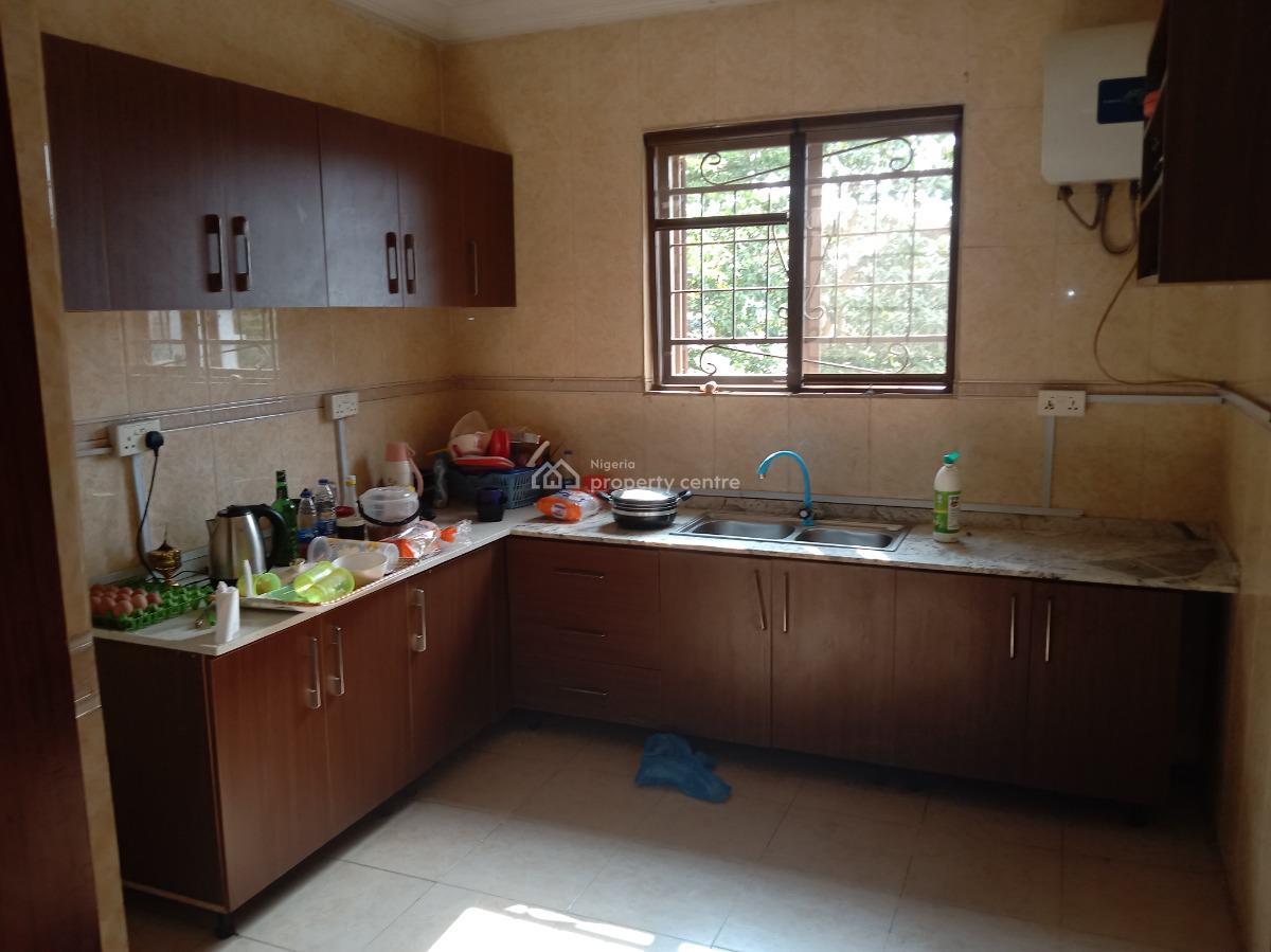 Luxury Three Bedrooms Flat, Opposite Maitama Flyover Bridge, Katampe (main), Katampe, Abuja, Flat / Apartment for Rent