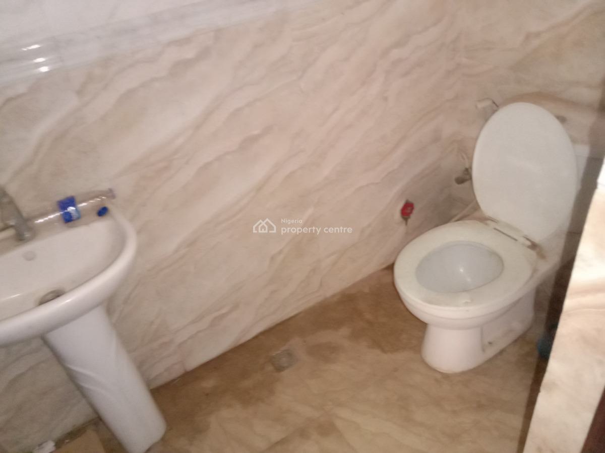 Luxury Three Bedrooms Flat, Opposite Maitama Flyover Bridge, Katampe (main), Katampe, Abuja, Flat / Apartment for Rent