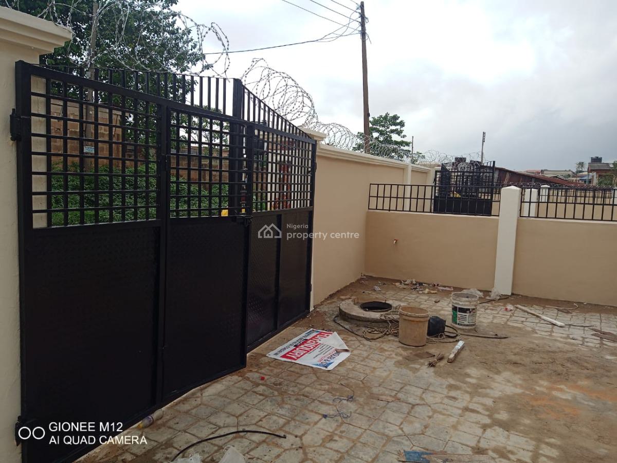 4 Units of 2 Bedrooms, 4 Units of Room & Palour, a Unit of 3 Bedroom, Elewura, Challenge, Ibadan, Oyo, Block of Flats for Sale
