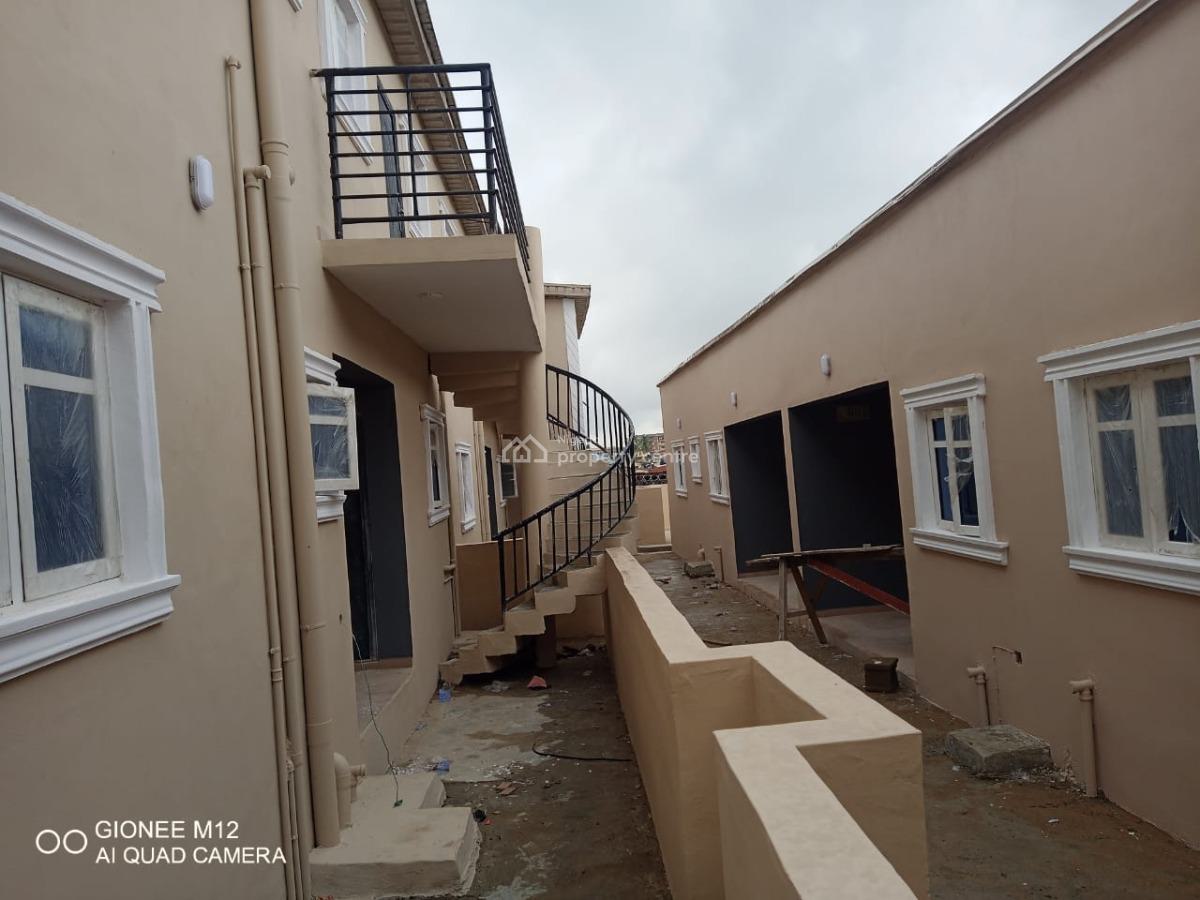 4 Units of 2 Bedrooms, 4 Units of Room & Palour, a Unit of 3 Bedroom, Elewura, Challenge, Ibadan, Oyo, Block of Flats for Sale