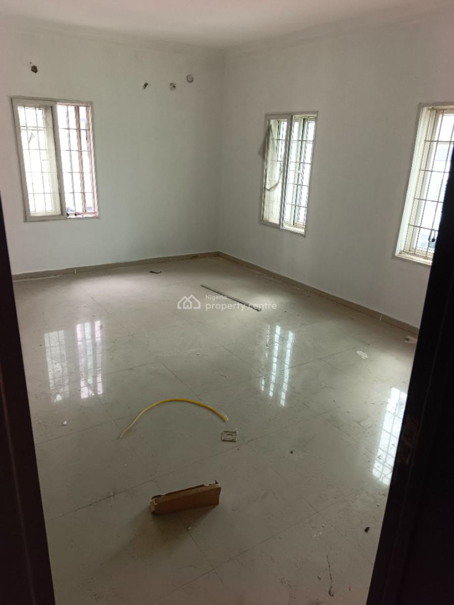 Very Spacious Self Contain, Osapa, Lekki, Lagos, Self Contain (single Rooms) for Rent