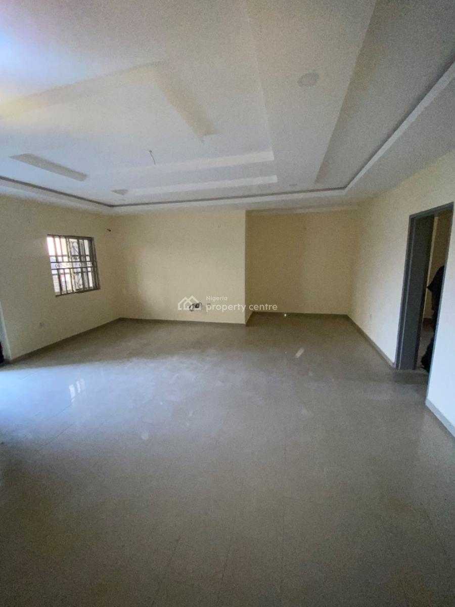 Luxury Three Bedroom Block of Flat, News Engineering, Dawaki, Gwarinpa, Abuja, Flat / Apartment for Rent