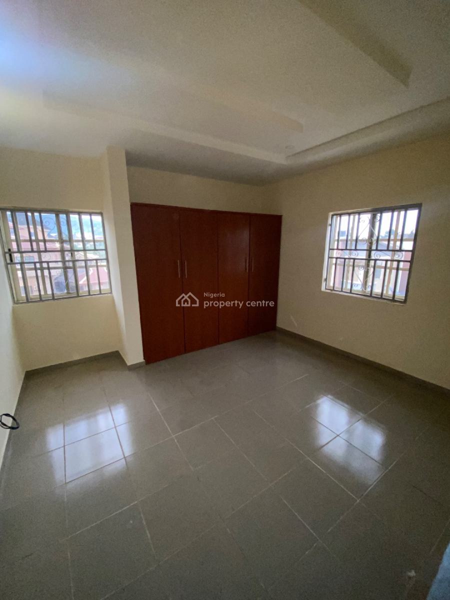Luxury Three Bedroom Block of Flat, News Engineering, Dawaki, Gwarinpa, Abuja, Flat / Apartment for Rent