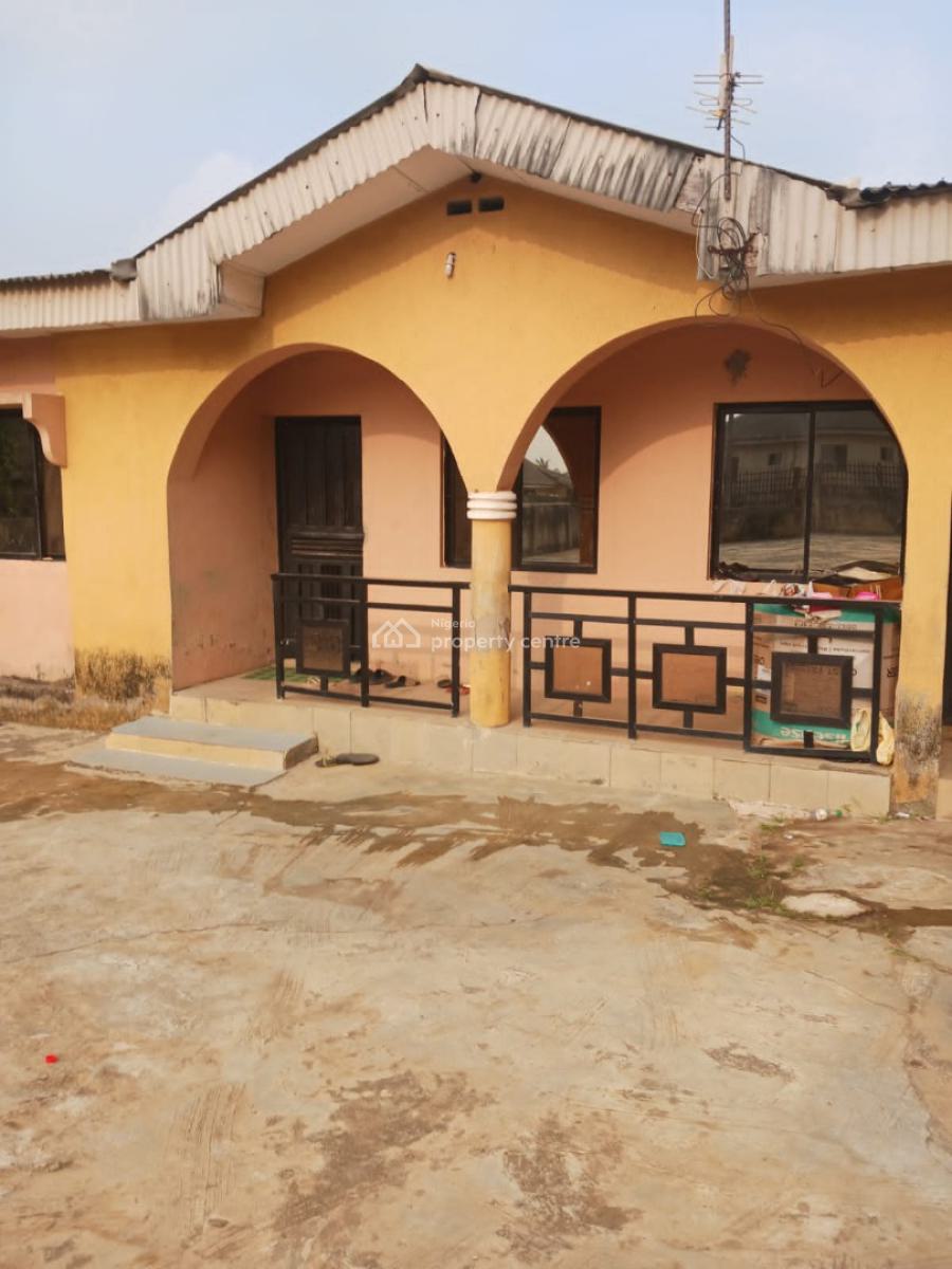 2 Bedroom Flat with a Mini Flat, Idiroko Bus Stop,  Off Ijede Road, Ikorodu, Lagos, Semi-detached Bungalow for Sale