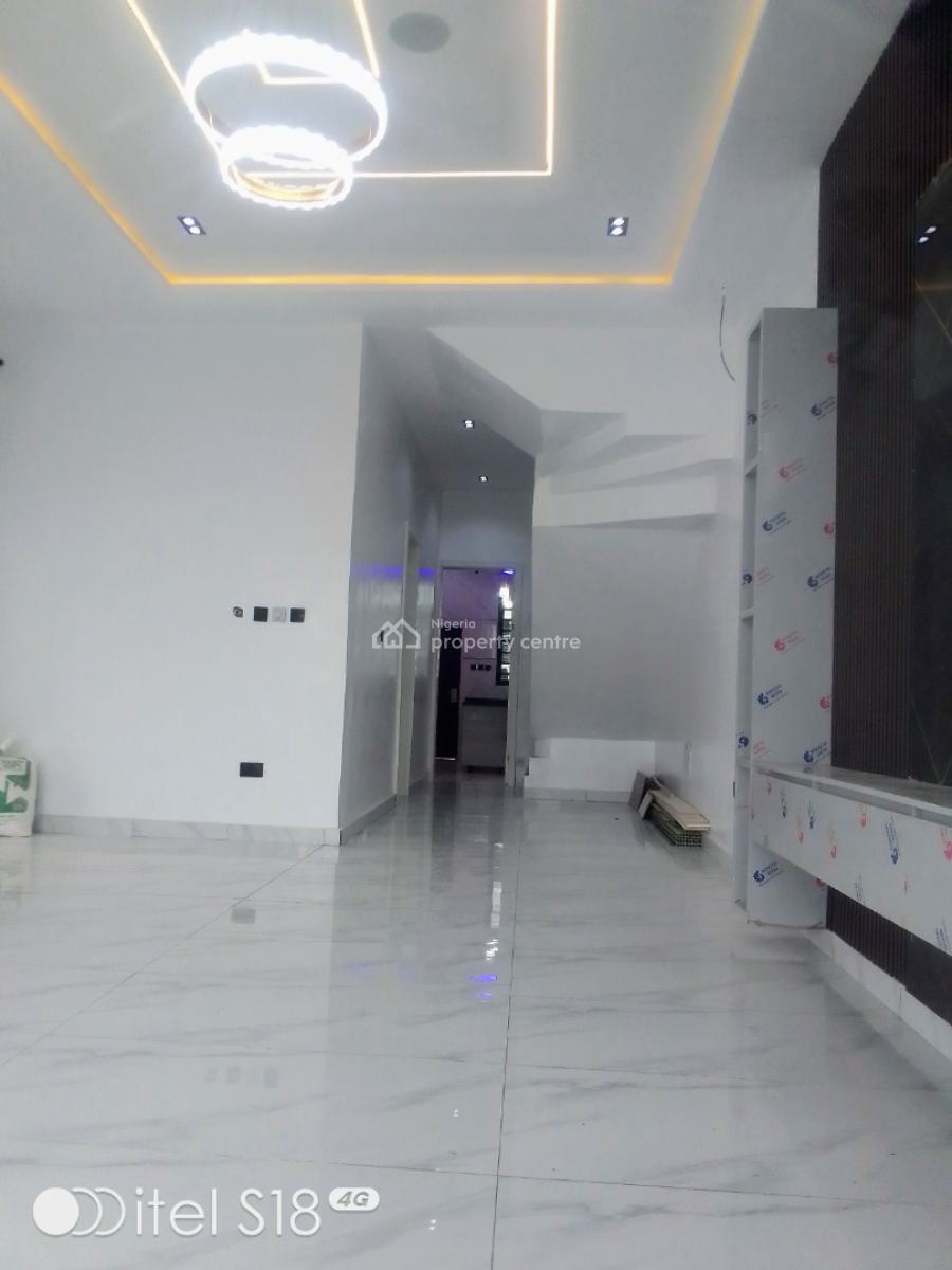 Contemporary Luxury Spacious 4 Bedroom Semi Detached Duplex, Atlantic Nominee Estate, Lbs, Lekki Phase 2, Lekki, Lagos, Semi-detached Duplex for Sale