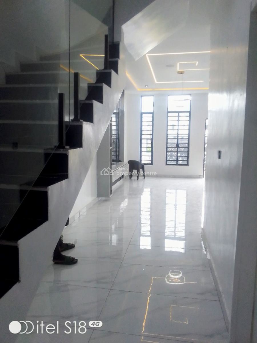 Contemporary Luxury Spacious 4 Bedroom Semi Detached Duplex, Atlantic Nominee Estate, Lbs, Lekki Phase 2, Lekki, Lagos, Semi-detached Duplex for Sale