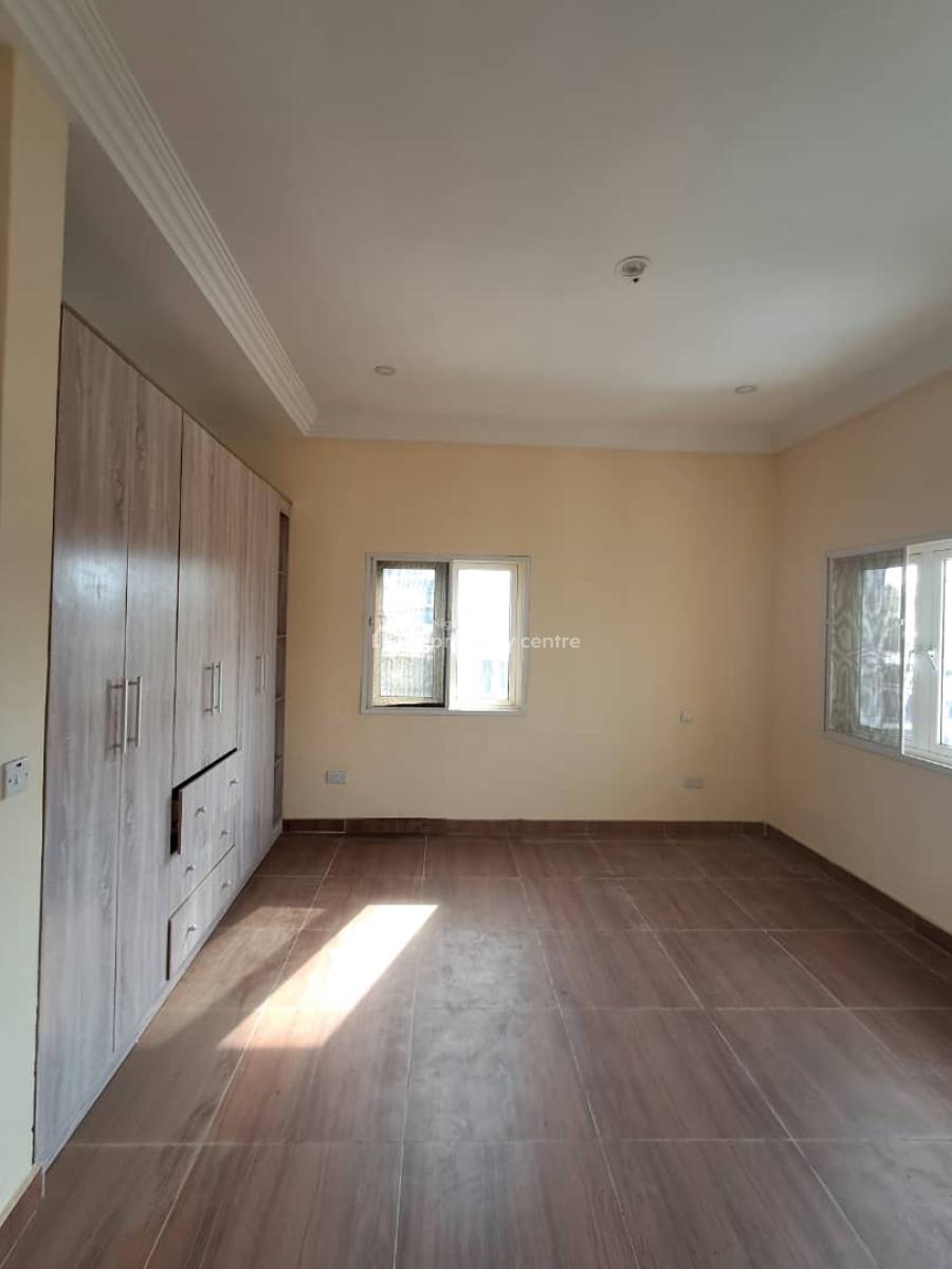 Relatively New 3-bedroom Terrace with Excellent Facilities, New Road Alpha Beach Chevron, Lekki, Lagos, Terraced Duplex for Rent