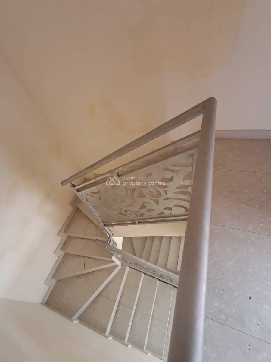 Relatively New 3-bedroom Terrace with Excellent Facilities, New Road Alpha Beach Chevron, Lekki, Lagos, Terraced Duplex for Rent