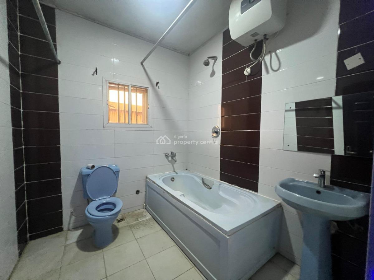 5 Bedroom Fully Detached Duplex with 2 Rooms Bq, Suncity Estate, Galadimawa, Abuja, House for Sale