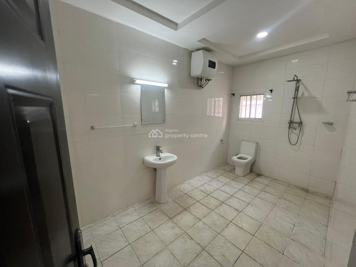5 Bedroom Fully Detached Duplex with 2 Rooms Bq, Suncity Estate, Galadimawa, Abuja, House for Sale