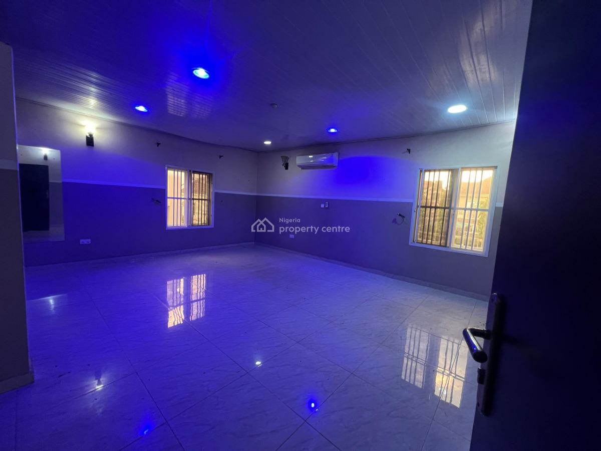 5 Bedroom Fully Detached Duplex with 2 Rooms Bq, Suncity Estate, Galadimawa, Abuja, House for Sale