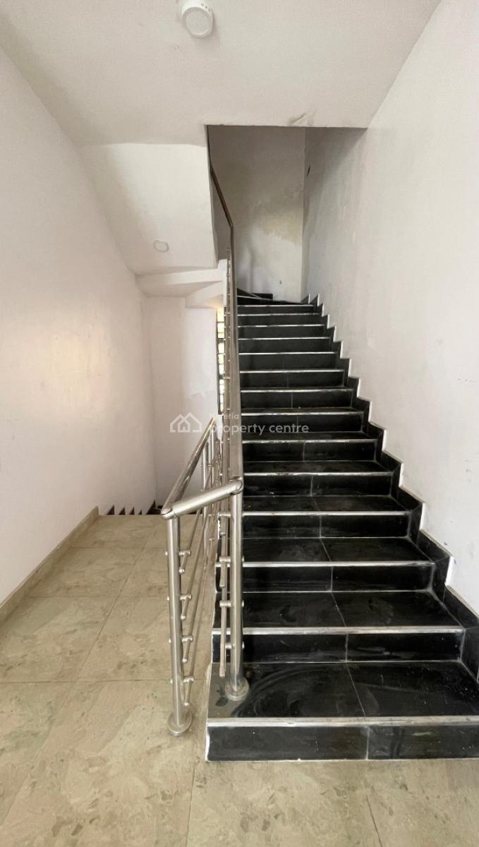 Spacious 4 Bedroom Terrace Duplex in a Secured Estate, Ikate Lekki Lagos, Lekki, Lagos, Terraced Duplex for Sale