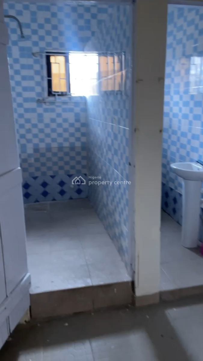 Renovated 3 Bedrooms, Up Flat with 2 Toilets and 2 Bathrooms, Police Station Axis, Ifako, Gbagada, Lagos, Flat / Apartment for Rent