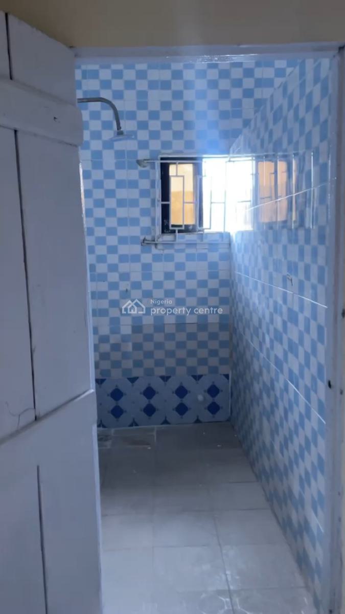 Renovated 3 Bedrooms, Up Flat with 2 Toilets and 2 Bathrooms, Police Station Axis, Ifako, Gbagada, Lagos, Flat / Apartment for Rent