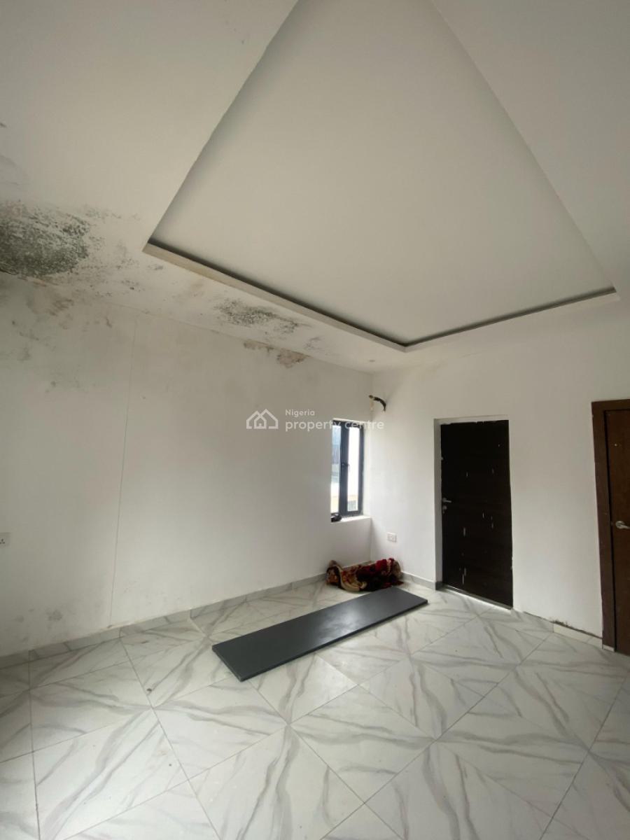 Elegant 4-bedroom Semi-detached Duplex, Ikota, Lekki, Lagos, Semi-detached Duplex for Sale