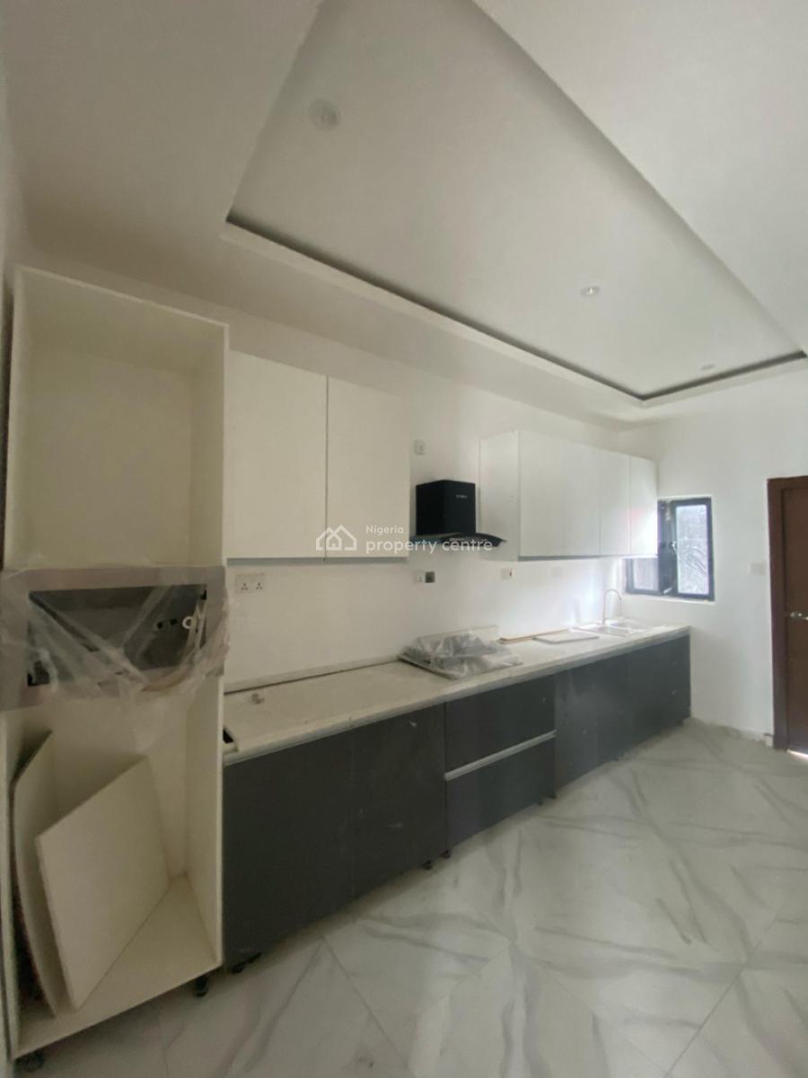 Luxurious 3-bedroom Penthouse with Bq, Ikota, Lekki, Lagos, House for Sale