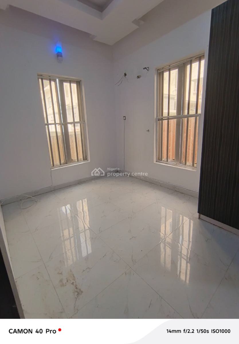 Room Downstairs in Orchid Shared Kitchen, Emcel Estate Off Orchid Opposite Mega 1, Lekki, Lagos, Self Contain (single Rooms) for Rent
