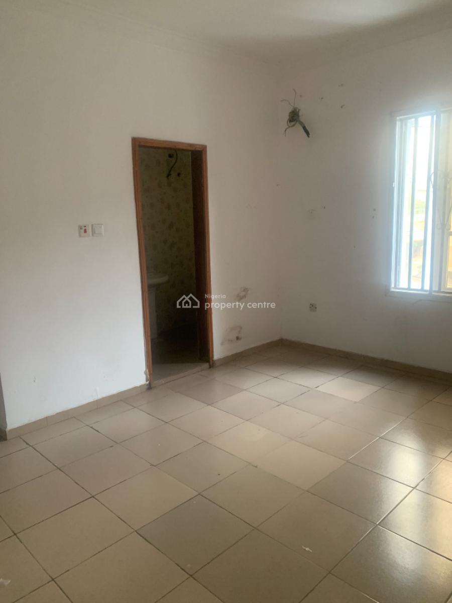 Tastefully Finished 2 Bedroom Upstairs with Dinning, Prepaid Meter, Abijo, Olive Garden Estate, Ajah, Lagos, Flat / Apartment for Rent
