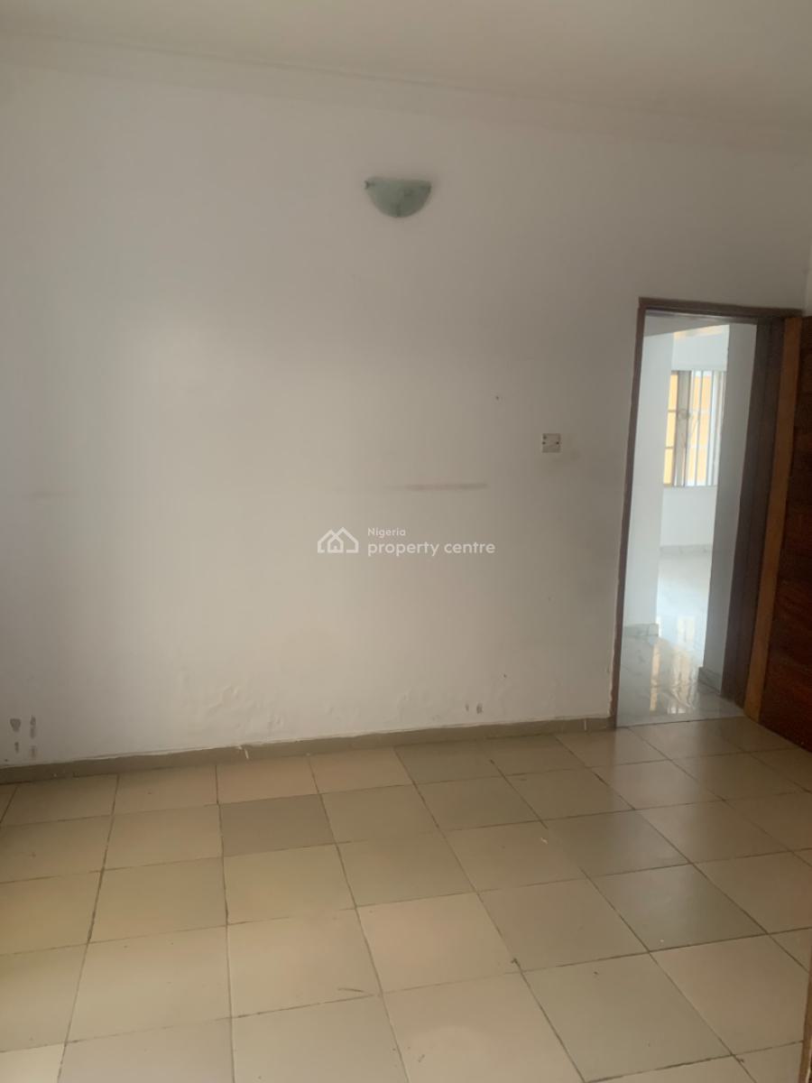 Tastefully Finished 2 Bedroom Upstairs with Dinning, Prepaid Meter, Abijo, Olive Garden Estate, Ajah, Lagos, Flat / Apartment for Rent