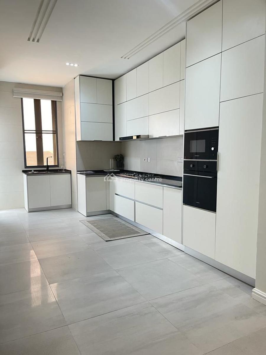 Cozy and Spacious Luxury 2 Bedroom with Snooker, Pool and Gym, Lekki Right Side, Lekki Phase 1, Lekki, Lagos, Flat / Apartment Short Let