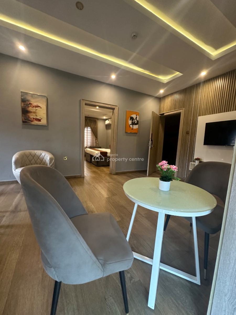 Nice 2 Bedroom  Apartment, Ikeja Gra, Ikeja, Lagos, Flat / Apartment Short Let