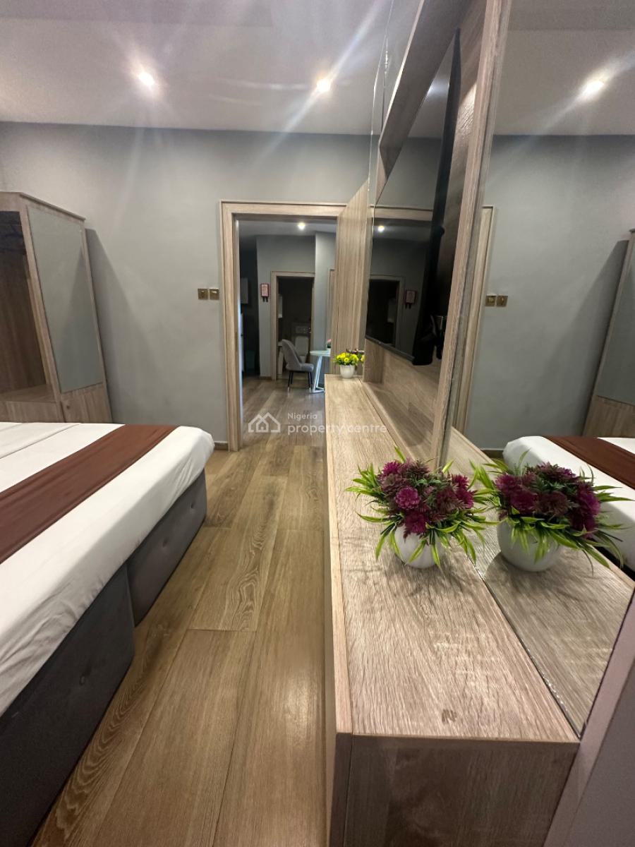 Nice 2 Bedroom  Apartment, Ikeja Gra, Ikeja, Lagos, Flat / Apartment Short Let