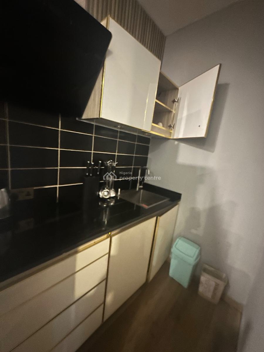 Nice 2 Bedroom  Apartment, Ikeja Gra, Ikeja, Lagos, Flat / Apartment Short Let