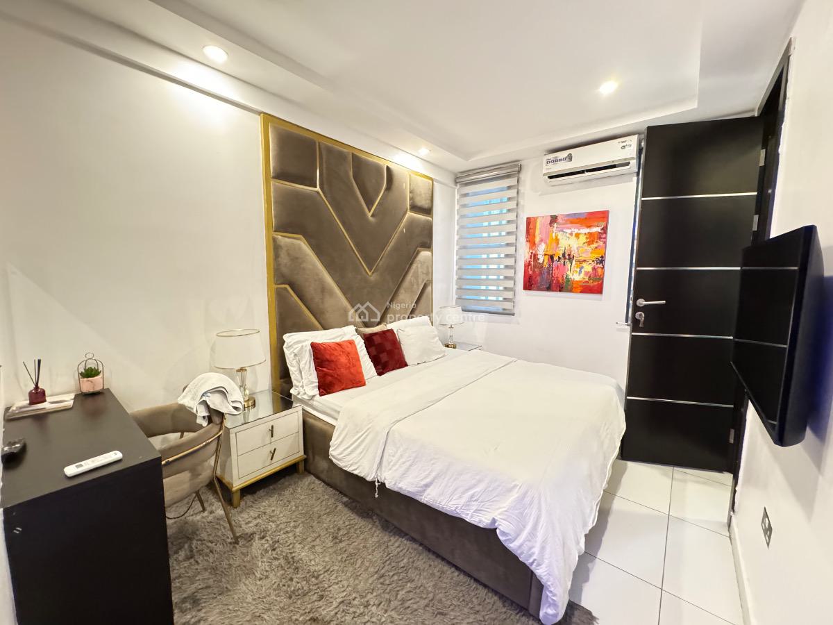 Beautiful 2bedroom Apartment, Kusenla Road, Lekki, Lagos, Block of Flats for Sale