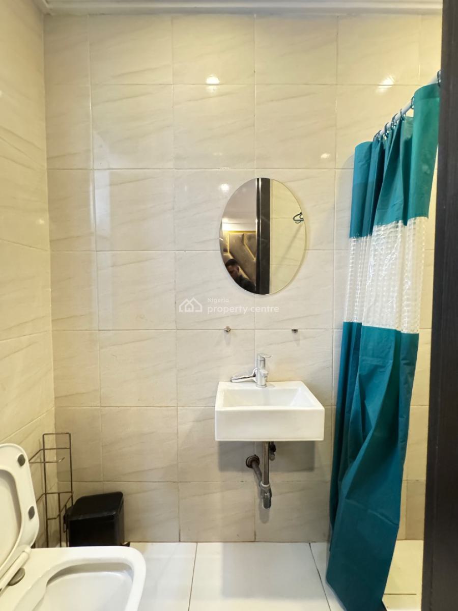 Beautiful 2bedroom Apartment, Kusenla Road, Lekki, Lagos, Block of Flats for Sale