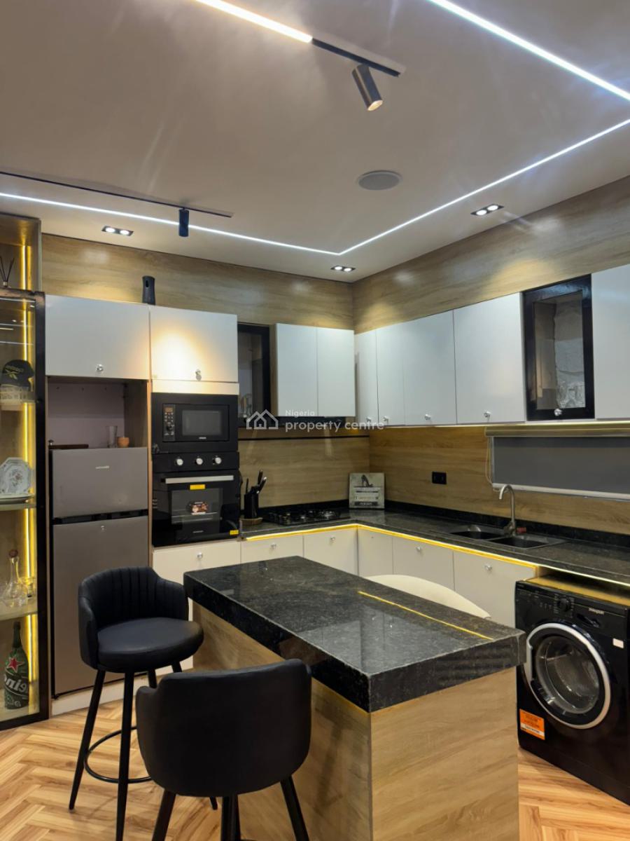 Book This Beautiful and Luxurious 2 Bedroom Apartment., Agungi, Lekki, Lagos, Flat / Apartment Short Let