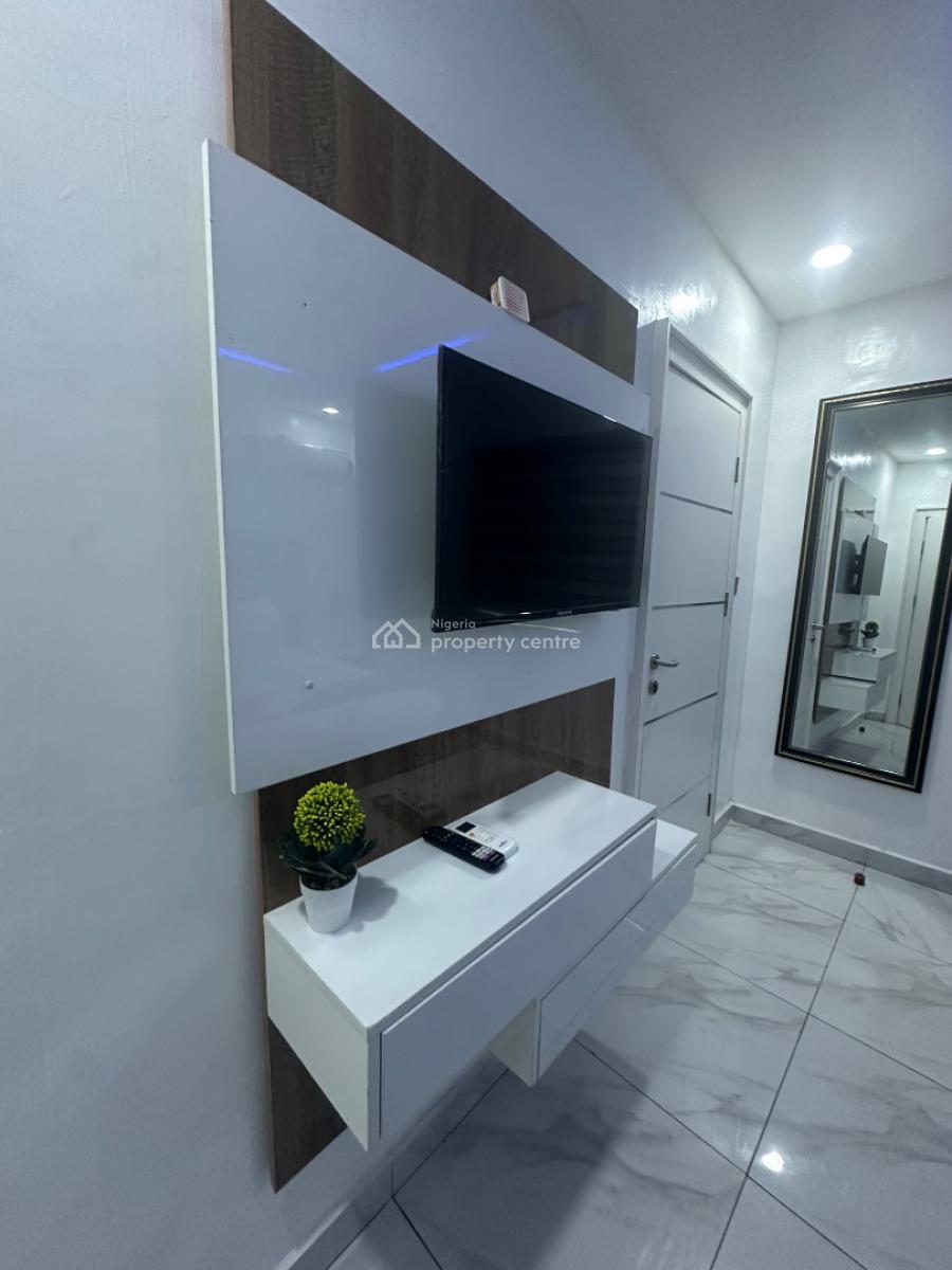 Beautiful and Cozy 2 Bedroom Apartment, Ikeja Gra, Ikeja, Lagos, Flat / Apartment Short Let