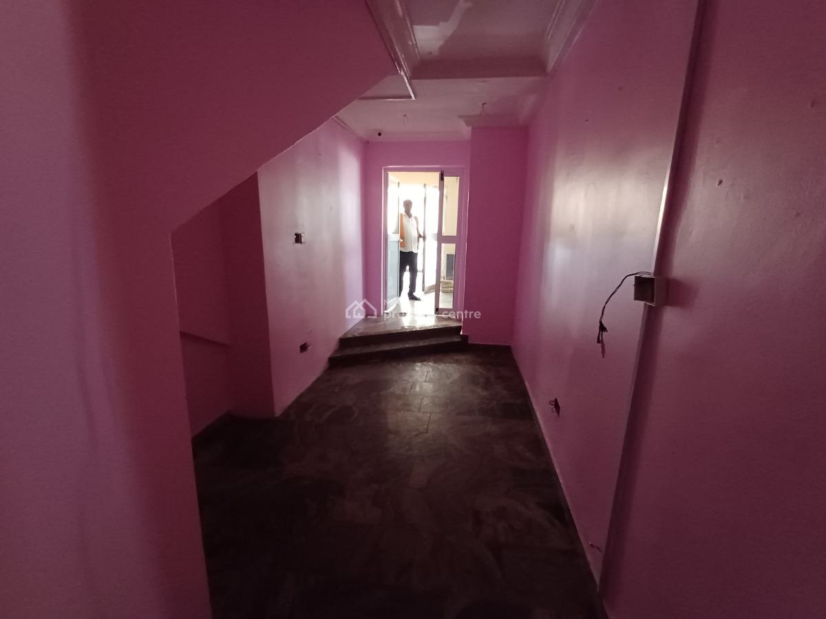 20sqm Office Space on The Ground Floor, Wuse 2, Abuja, Office Space for Rent