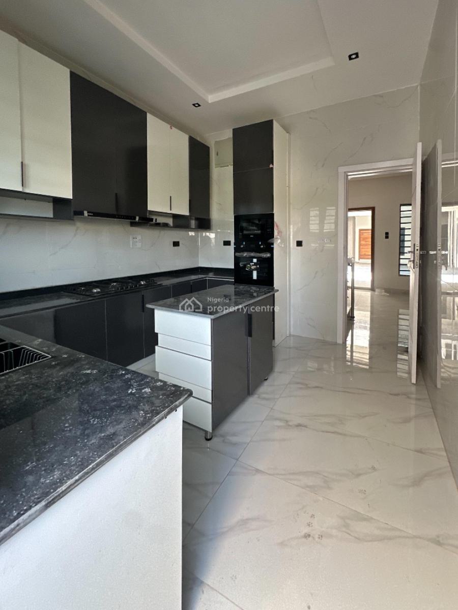 4 Bedroom Terrace Duplex, Ikota, Lekki, Lagos, Terraced Duplex for Sale