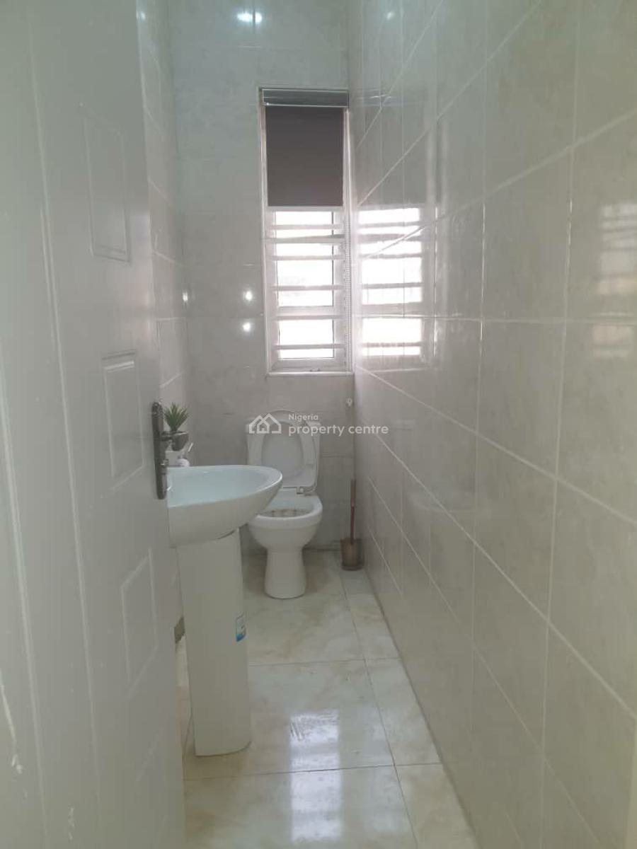 Luxury 2 Bedroom Apartment, Ologolo, Lekki, Lagos, Flat / Apartment for Rent