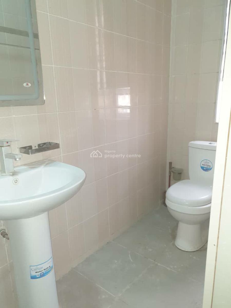 Luxury 2 Bedroom Apartment, Ologolo, Lekki, Lagos, Flat / Apartment for Rent