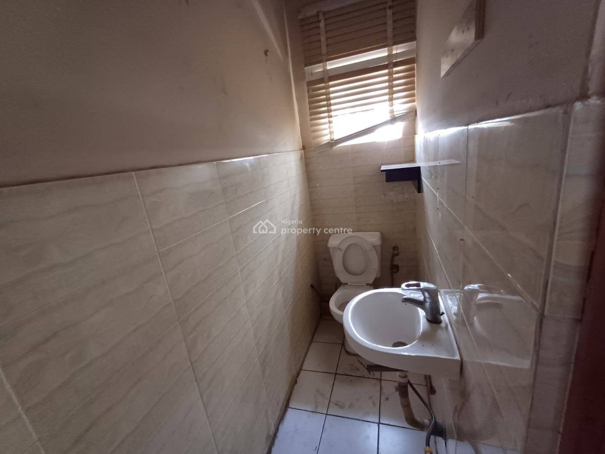 40sqm Office Space on The First Floor, Wuse 2, Abuja, Office Space for Rent