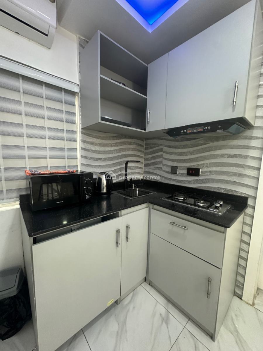 1 Bedroom Apartment, Ikeja Gra, Ikeja, Lagos, Flat / Apartment Short Let