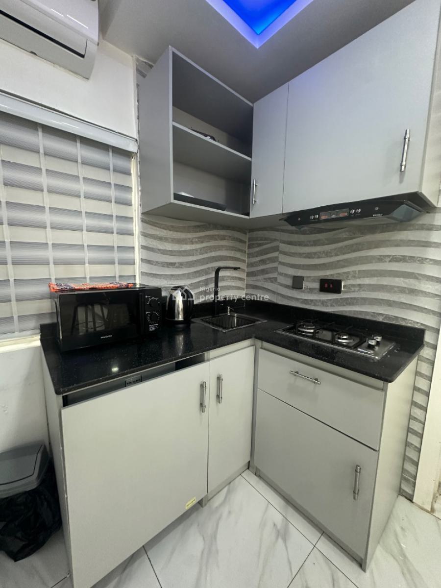 1 Bedroom Apartment, Ikeja Gra, Ikeja, Lagos, Flat / Apartment Short Let
