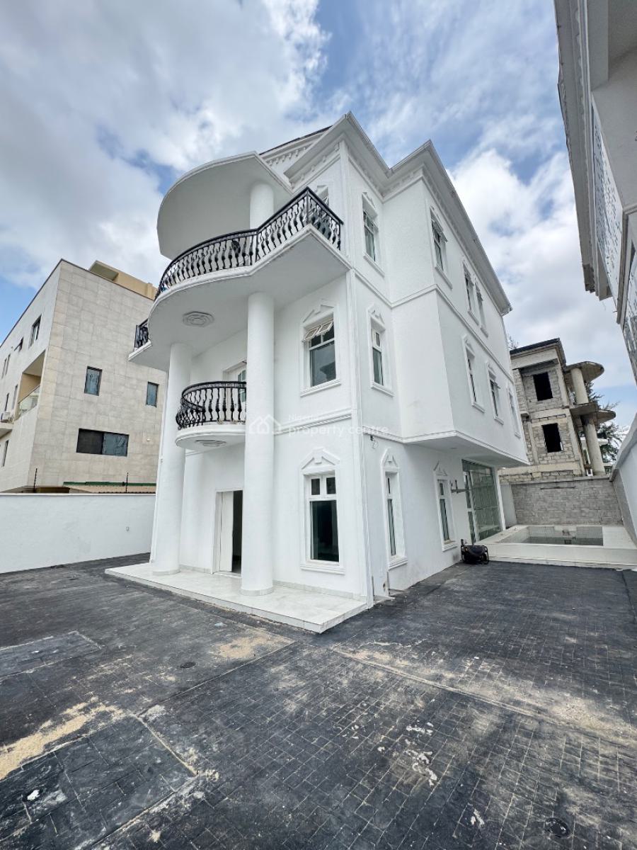 Spacious 4 Bedroom Detached House with Pool, Banana Island, Ikoyi, Lagos, Detached Duplex for Sale