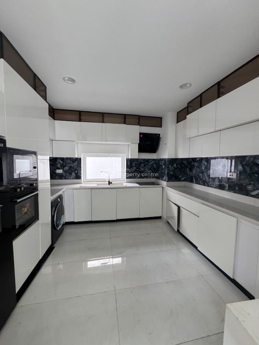 Spacious 4 Bedroom Detached House with Pool, Banana Island, Ikoyi, Lagos, Detached Duplex for Sale