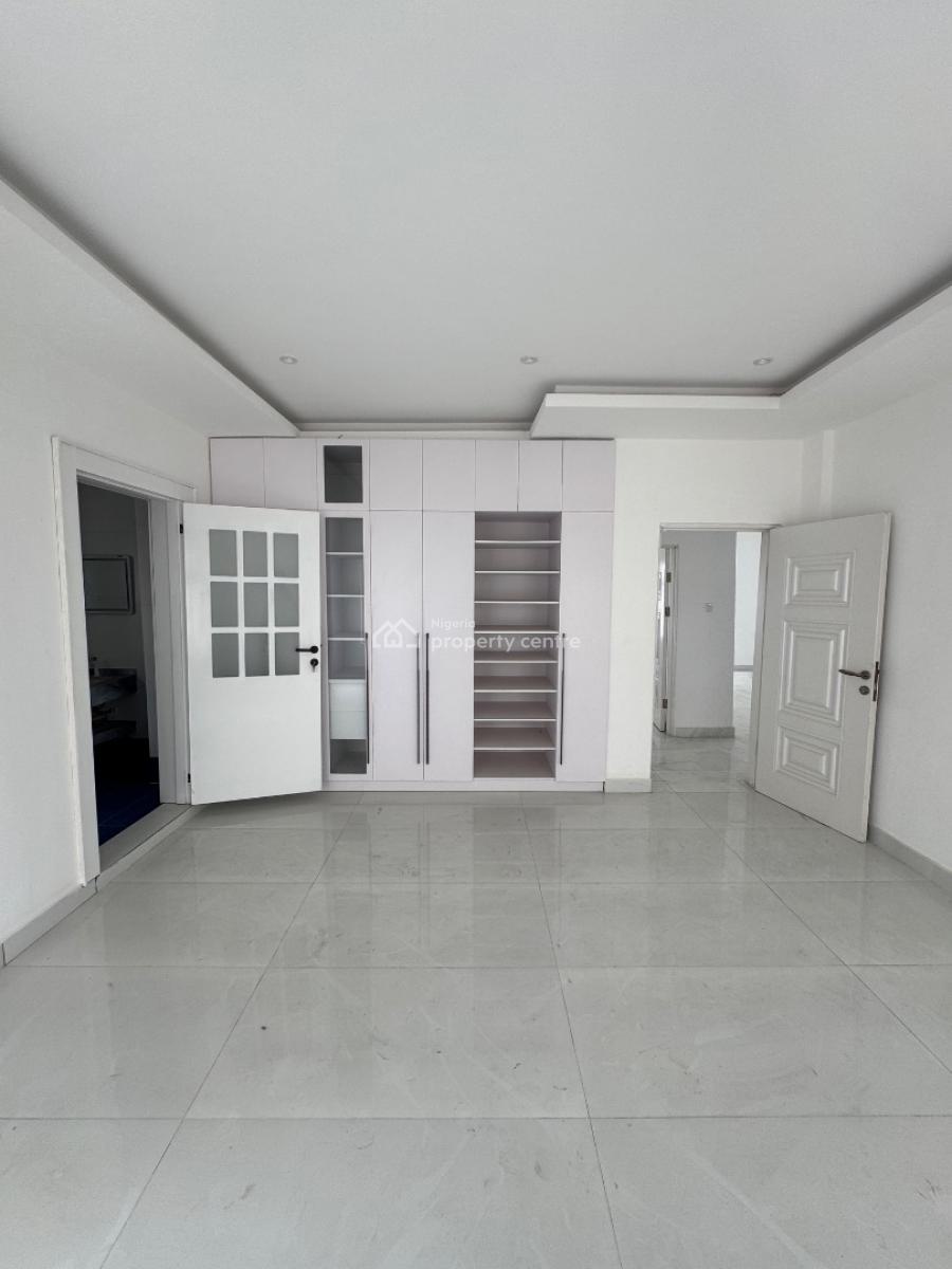 Spacious 4 Bedroom Detached House with Pool, Banana Island, Ikoyi, Lagos, Detached Duplex for Sale