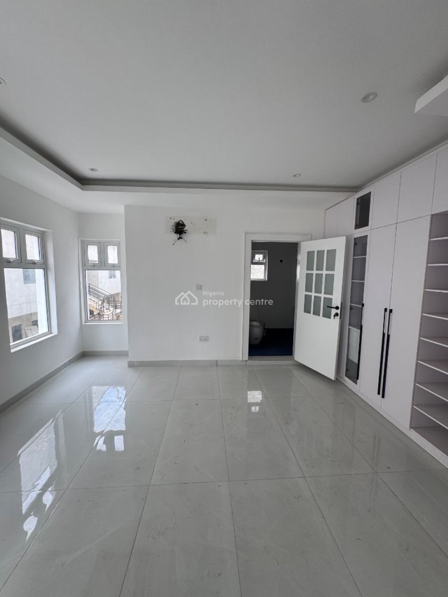 Spacious 4 Bedroom Detached House with Pool, Banana Island, Ikoyi, Lagos, Detached Duplex for Sale