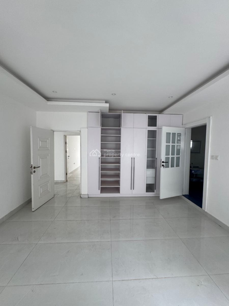Spacious 4 Bedroom Detached House with Pool, Banana Island, Ikoyi, Lagos, Detached Duplex for Sale