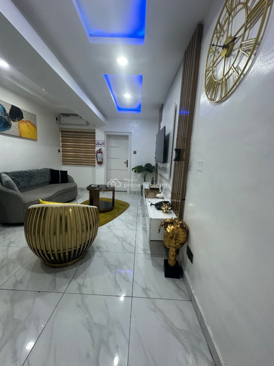 Cozy 1 Bedroom Apartment, Ikeja Gra, Ikeja, Lagos, Mini Flat (room and Parlour) Short Let